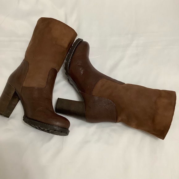 Vintage Romanian heels leather boots 7.5 - Picture 12 of 12